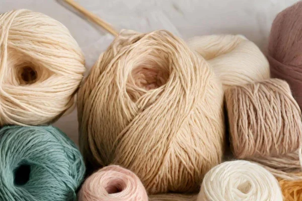 unraveling-yarn-weights-tangled-yarn_274e3fc4-e3a1-474f-a6e6-78f5bc3dae1b_1200x-1757108263